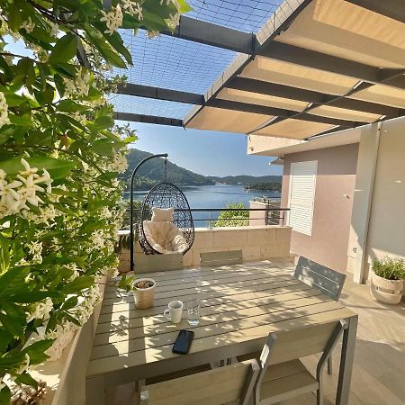 אובלי Villa Iva Lastovo מראה חיצוני תמונה