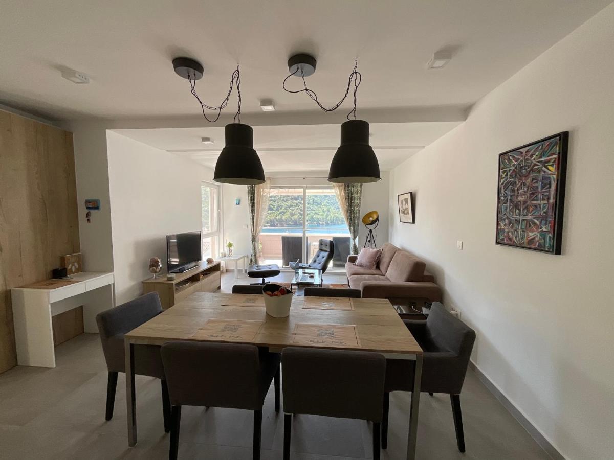 אובלי Villa Iva Lastovo מראה חיצוני תמונה