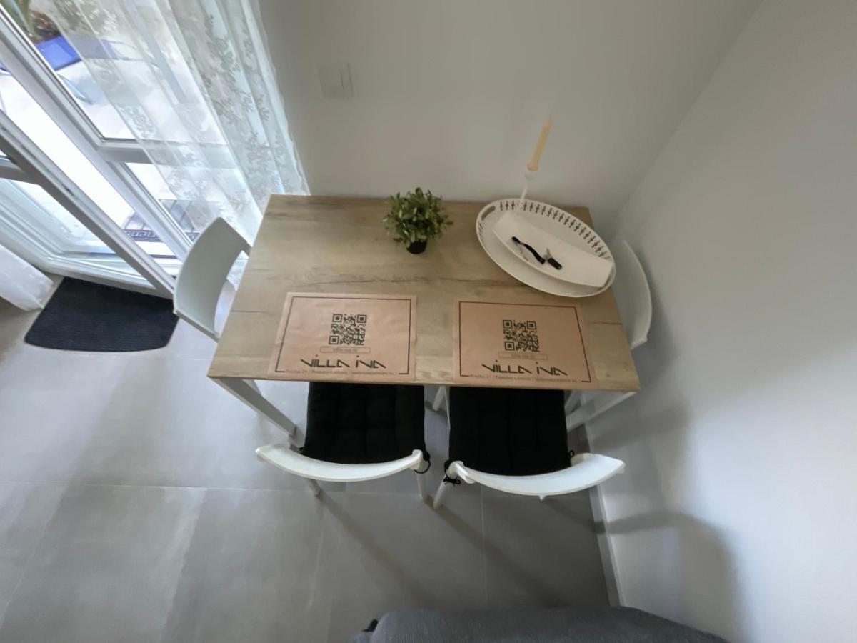 אובלי Villa Iva Lastovo מראה חיצוני תמונה