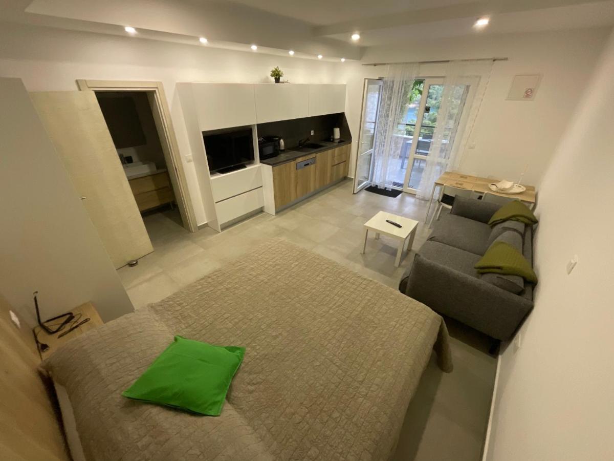 אובלי Villa Iva Lastovo מראה חיצוני תמונה